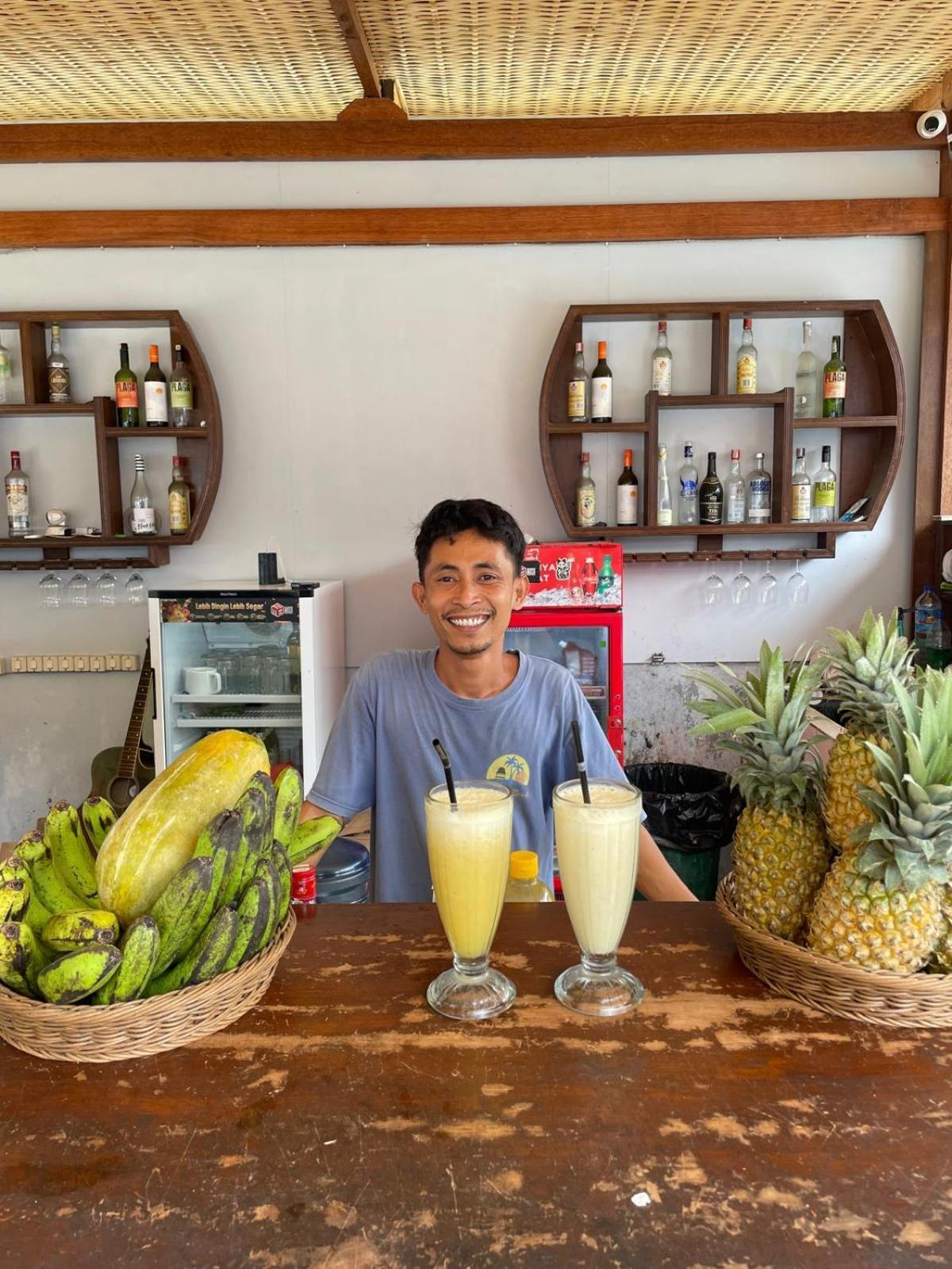 Sandy Beach Bungalows Gili Air Exterior photo