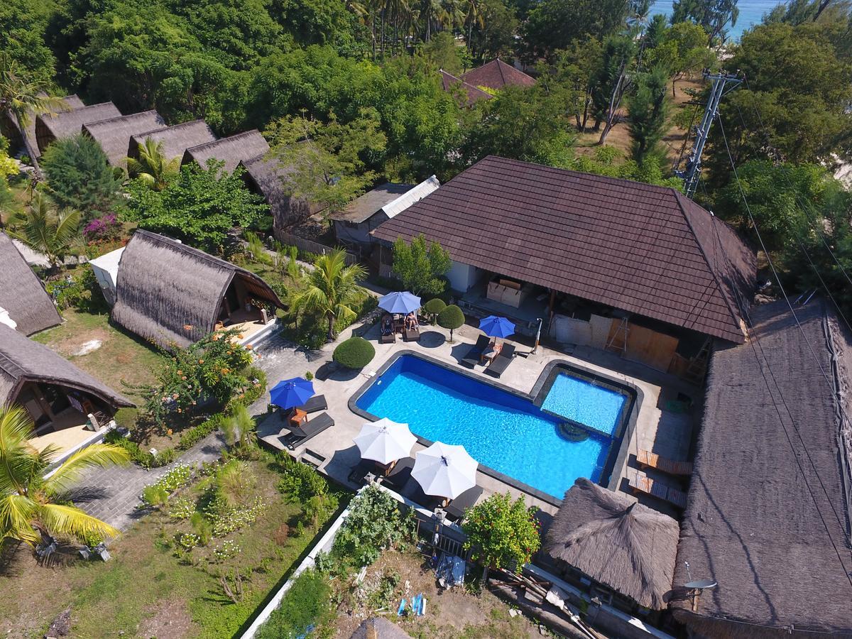 Sandy Beach Bungalows Gili Air Exterior photo