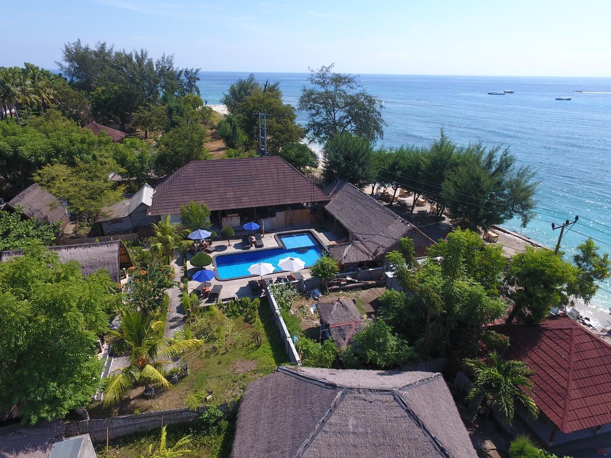 Sandy Beach Bungalows Gili Air Exterior photo