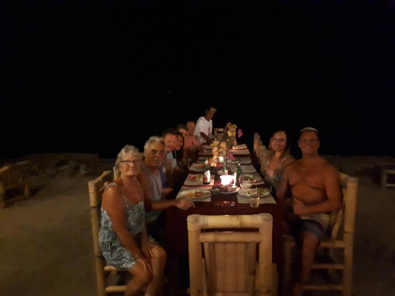 Sandy Beach Bungalows Gili Air Exterior photo