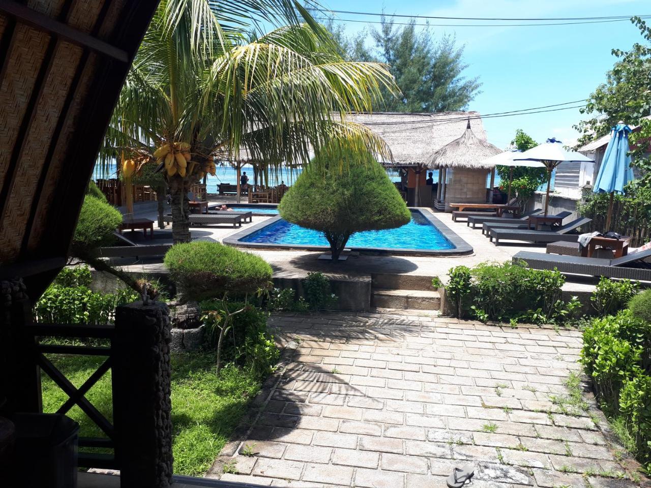 Sandy Beach Bungalows Gili Air Exterior photo